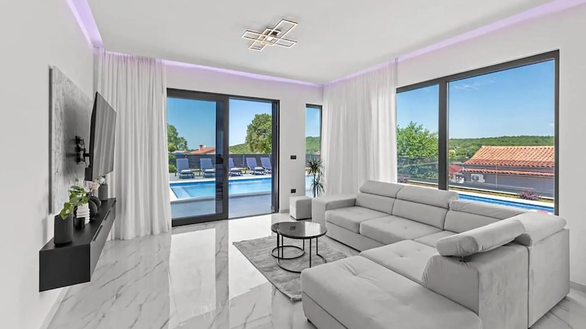 Holiday home 3 Bedroom Gorgeous Home In Sorici